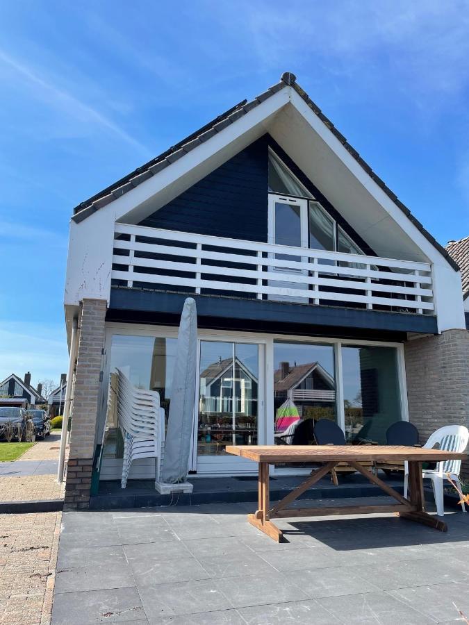 Aan Het Water Holiday home *